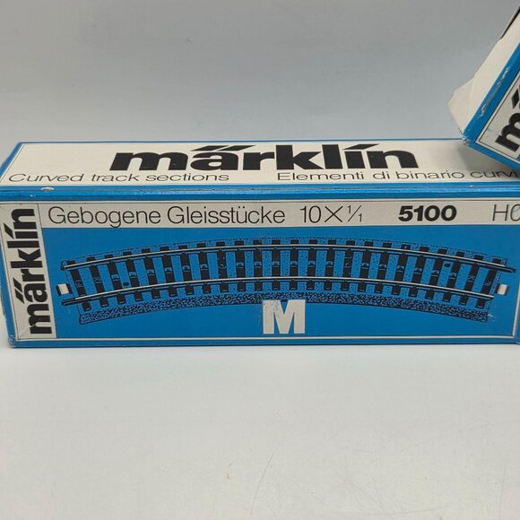 Märklin HO 5100 Curved & 5106 Straight Track Set - Picture 5 of 6